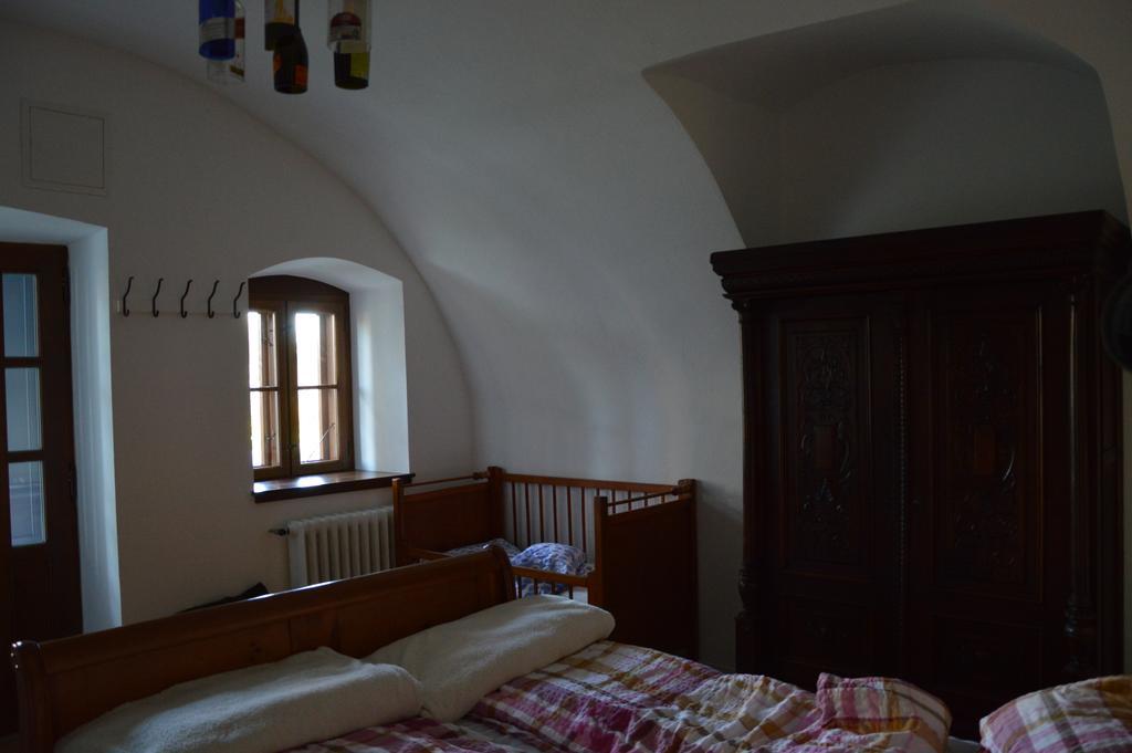 Bagolyvár Fogadó- Újfalusy Márton Vendégház Zirc Esterno foto