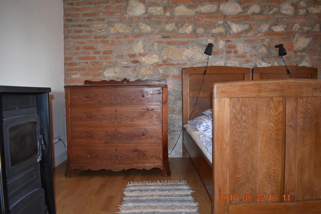 Bagolyvár Fogadó- Újfalusy Márton Vendégház Zirc Esterno foto