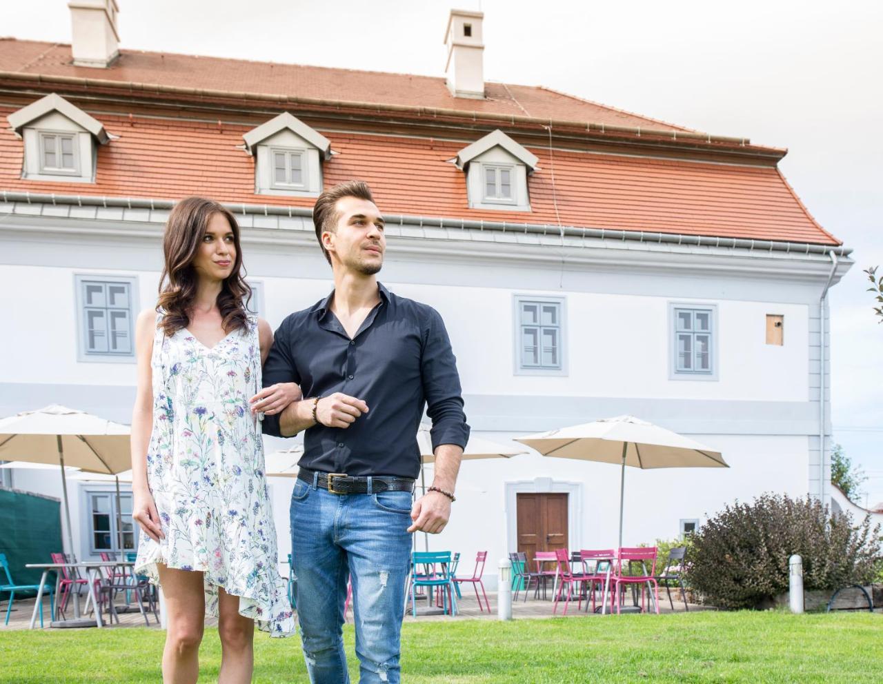 Bagolyvár Fogadó- Újfalusy Márton Vendégház Zirc Esterno foto