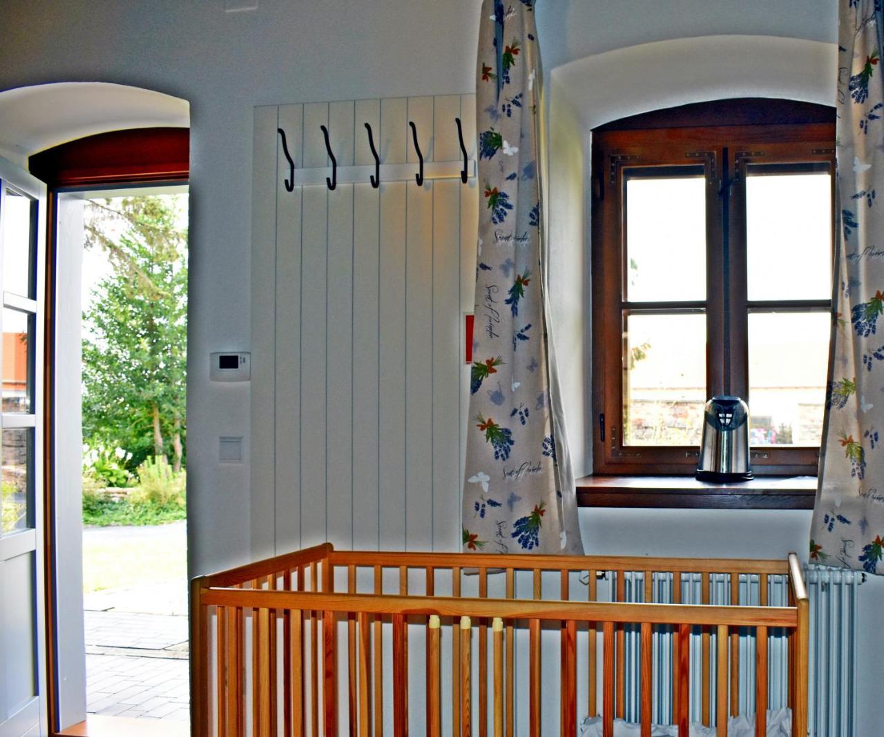 Bagolyvár Fogadó- Újfalusy Márton Vendégház Zirc Esterno foto